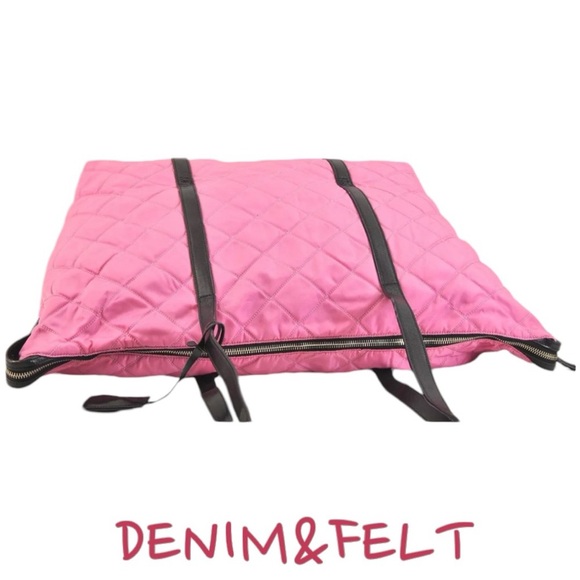 PRADA Vintage Pink/Black Begonia Quilted Nylon Travel Bag/Tote | PRELOVED!!🩷💗 - Picture 6 of 16